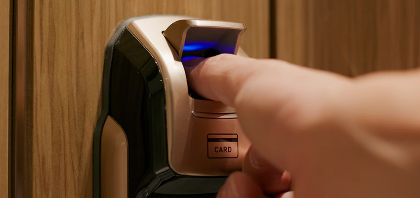 Locksmith Company For Window Lock Installation in Lennox, California