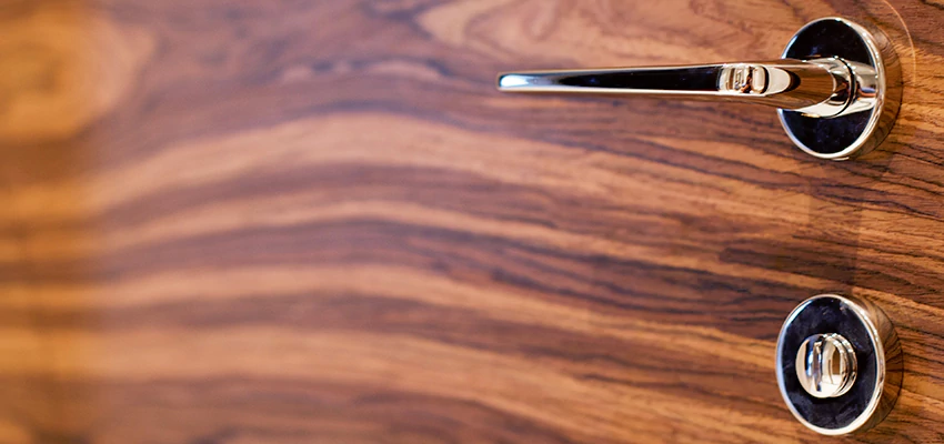 On Demand Locksmith For Key Fobs Repair in Lennox, California